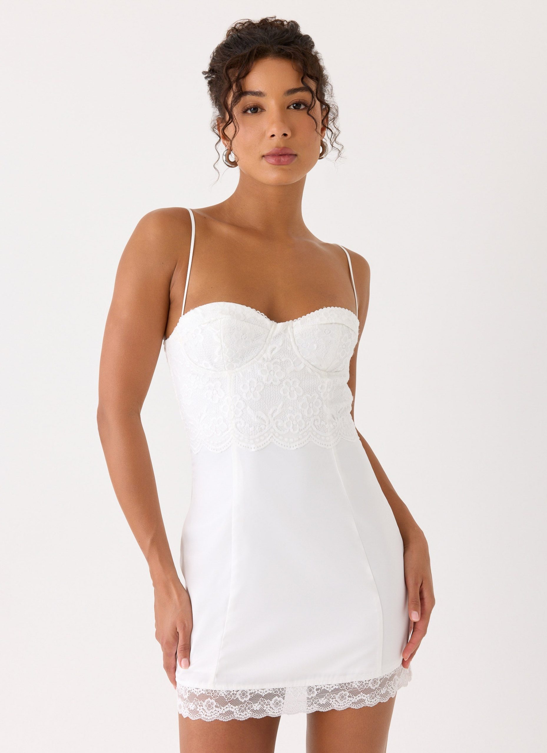 AlouraLaceMiniDressWhite4