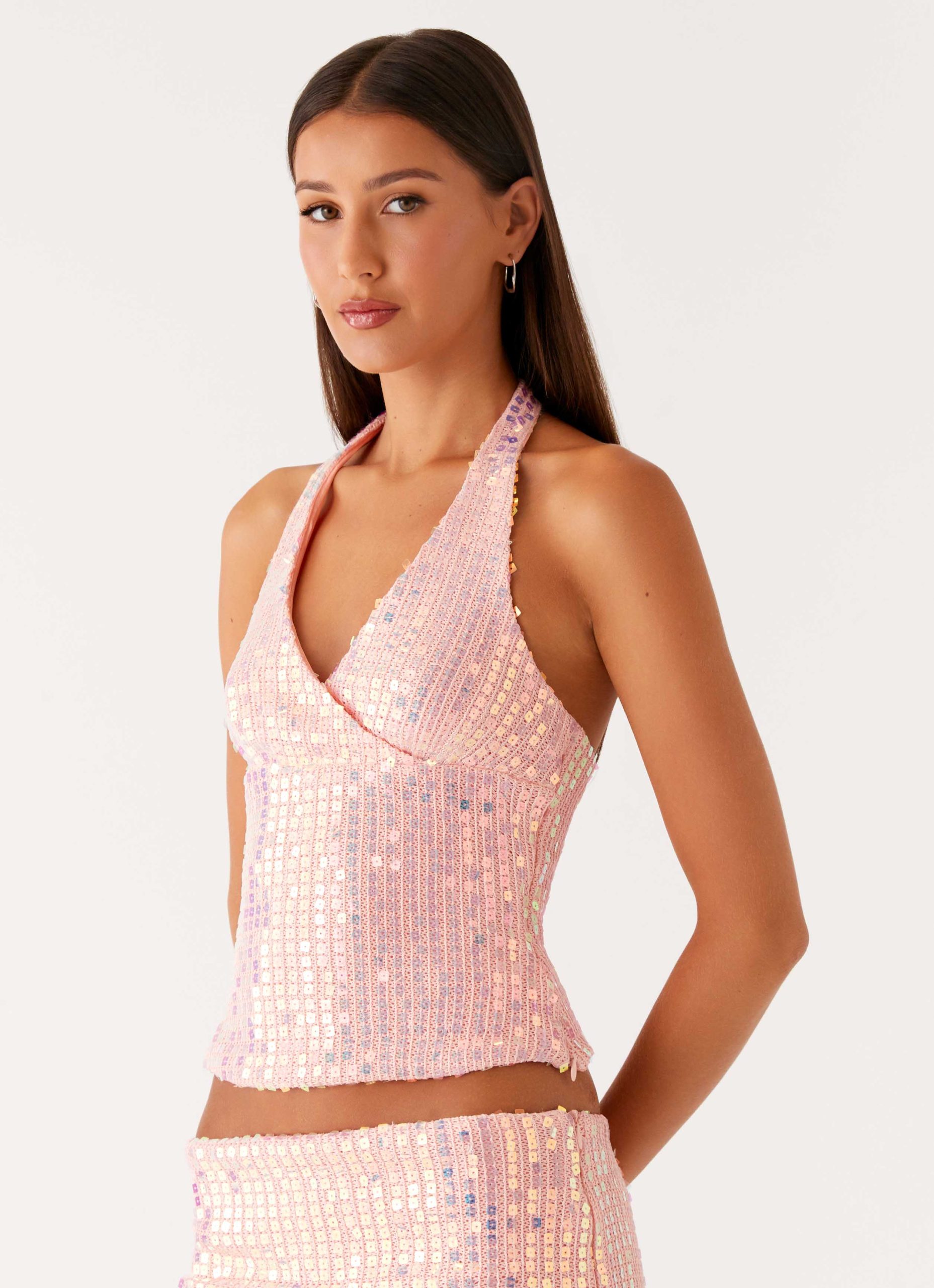BeenThatGirlHalterKnitSequinTopIrisdescentPink4Peppermayo