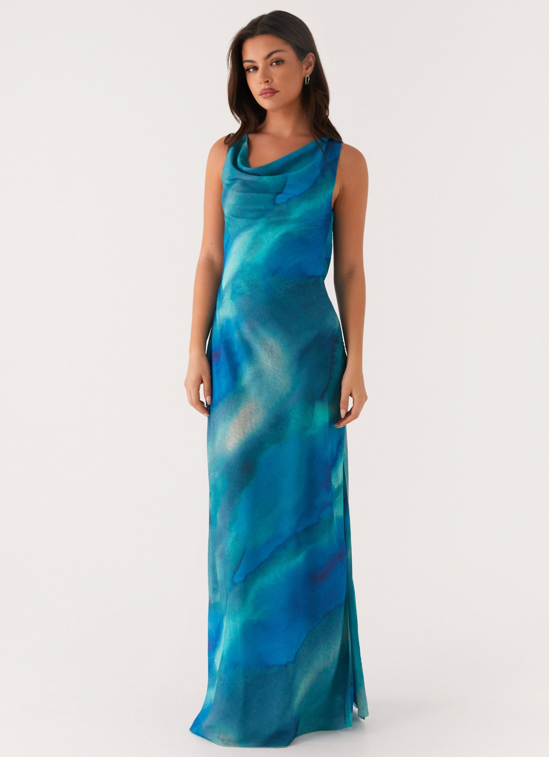 Carelle_Maxi_Dress_Blue_Print_4_Peppermayojpg