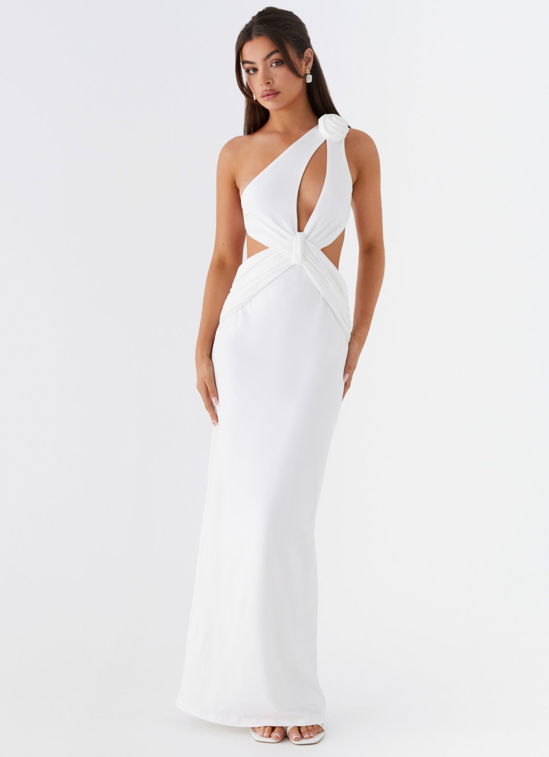Lovesome_Rosa_Maxi_Dress_White_5_Peppermayo_jpg