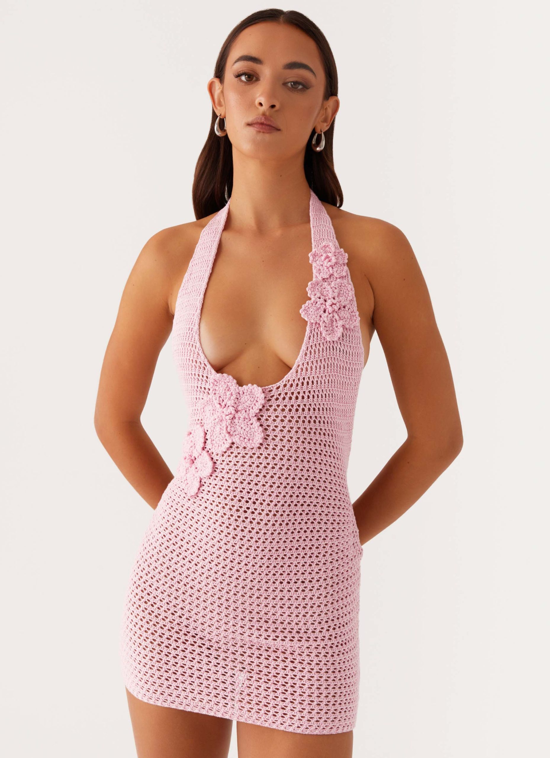 Luciana_Crochet_Hallterneck_Mini_Dress_Pink_4_Peppermayojpg