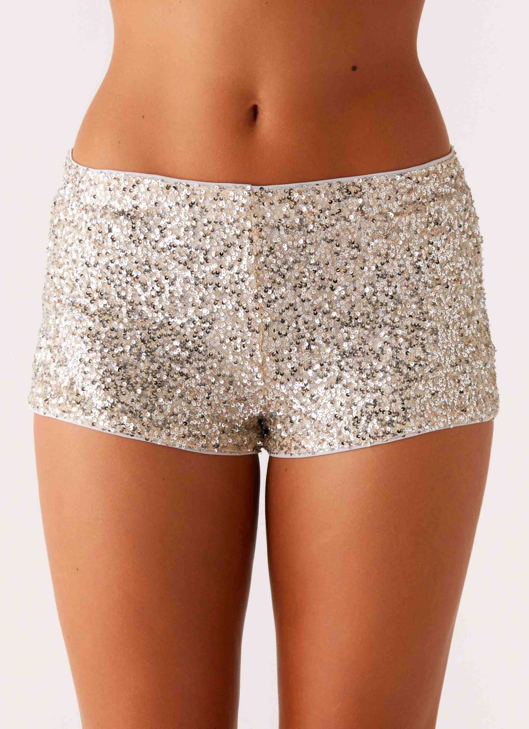 MaelisLowRiseSequinShortsSilver5Peppermayo