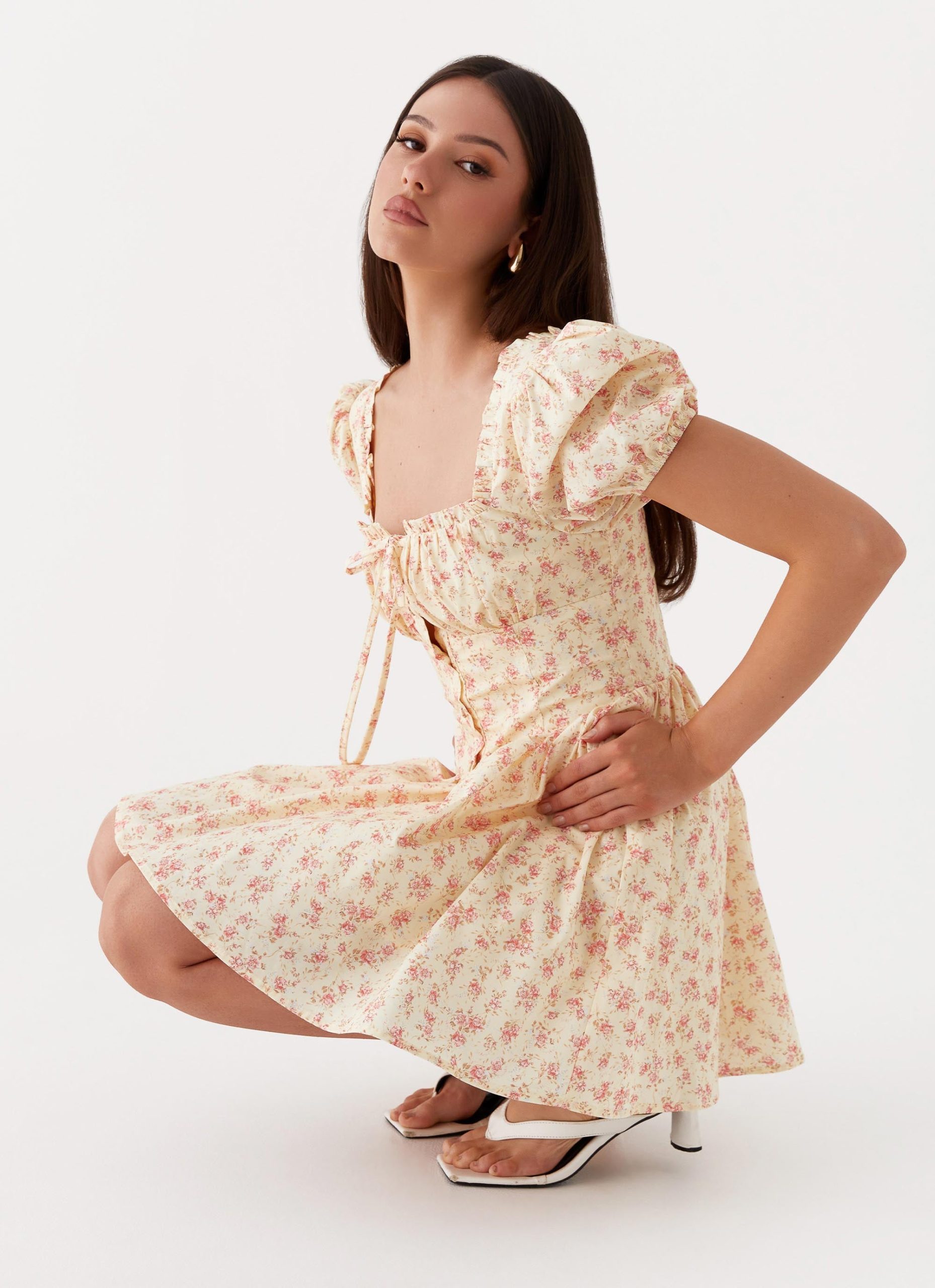 Mila_Mini_Dress_Yellow_Ditsy_Floral_5_Peppermayojpg