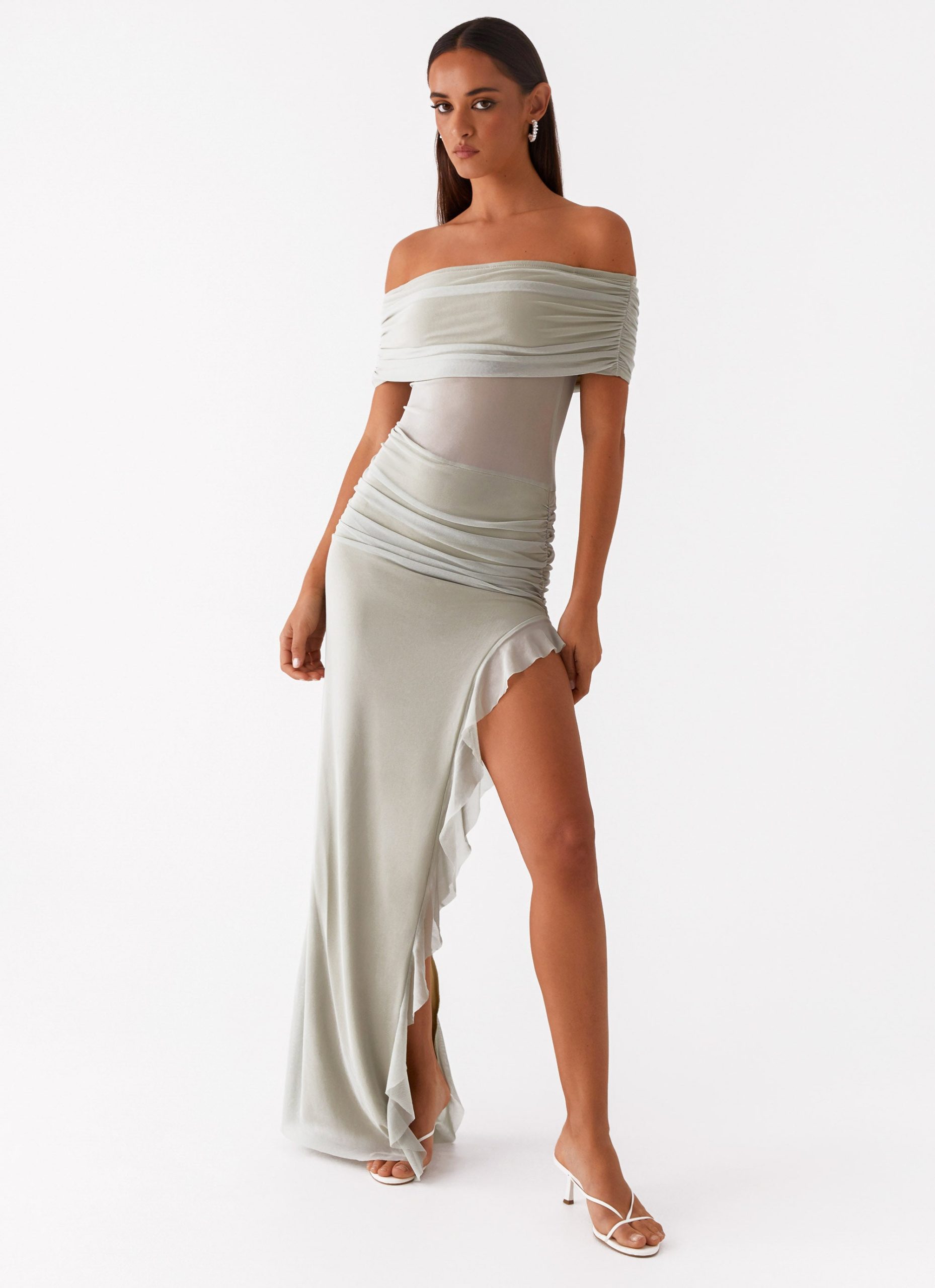 Nelly-Off-Shoulder-Maxi-Dress-4-Peppermayojpg