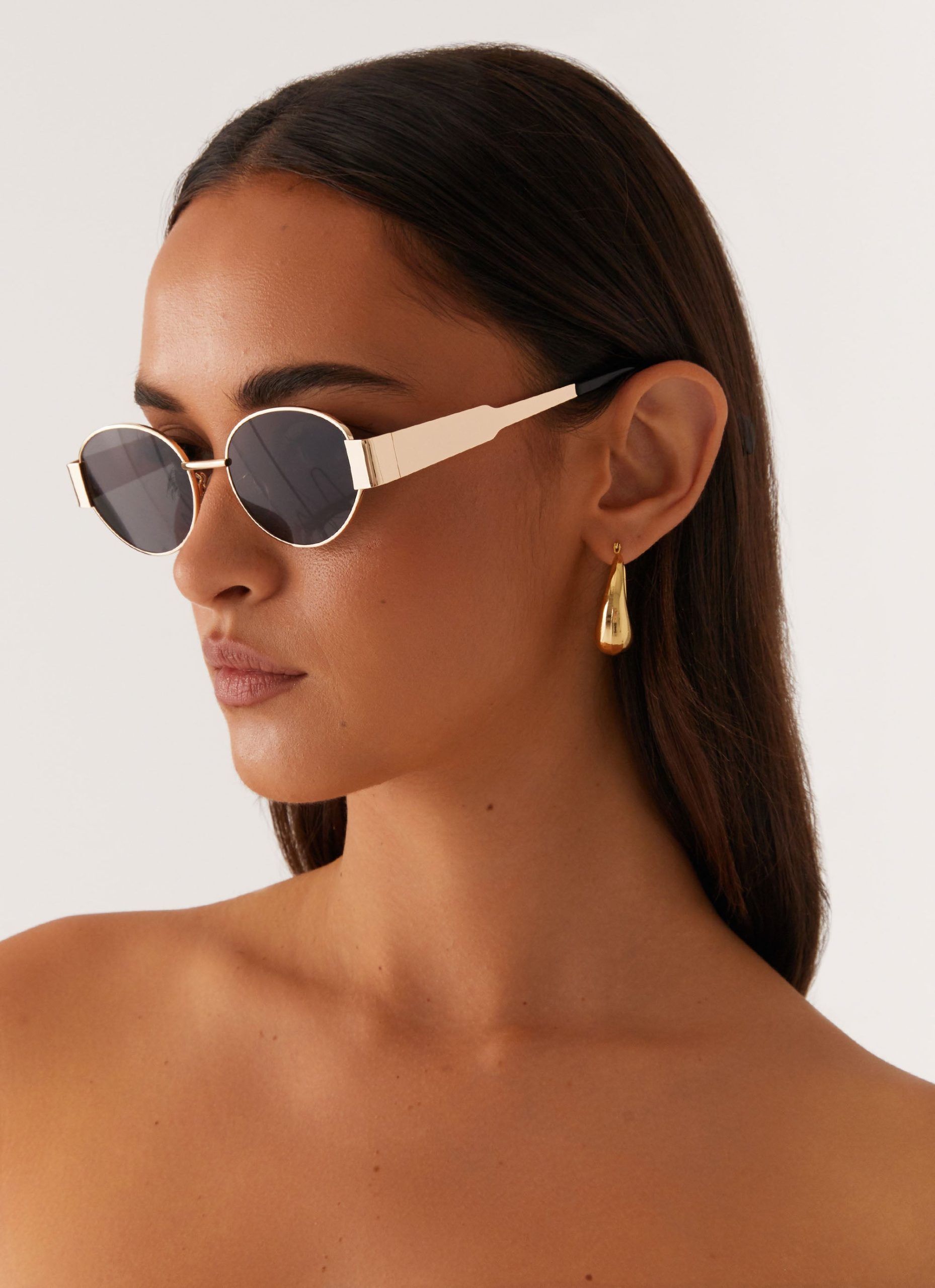 Nicole_Sunglasses_Black_2_Peppermayojpg