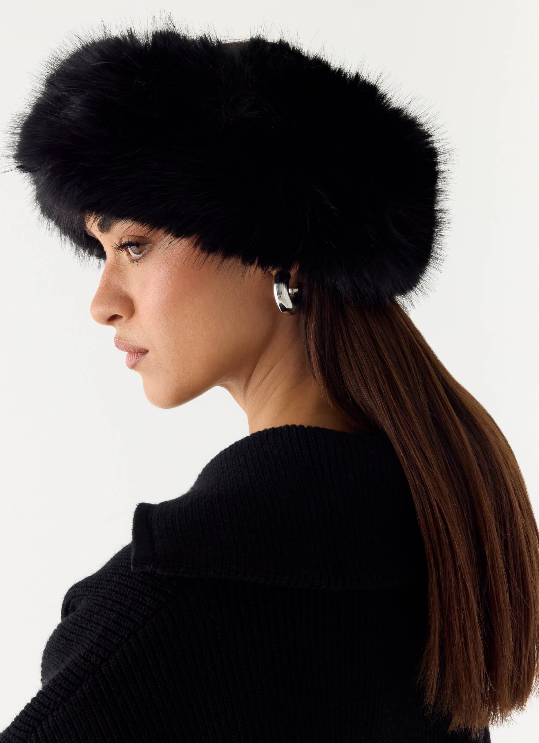 NorthPoleFauxFurHeadbandBlack3Peppermayo