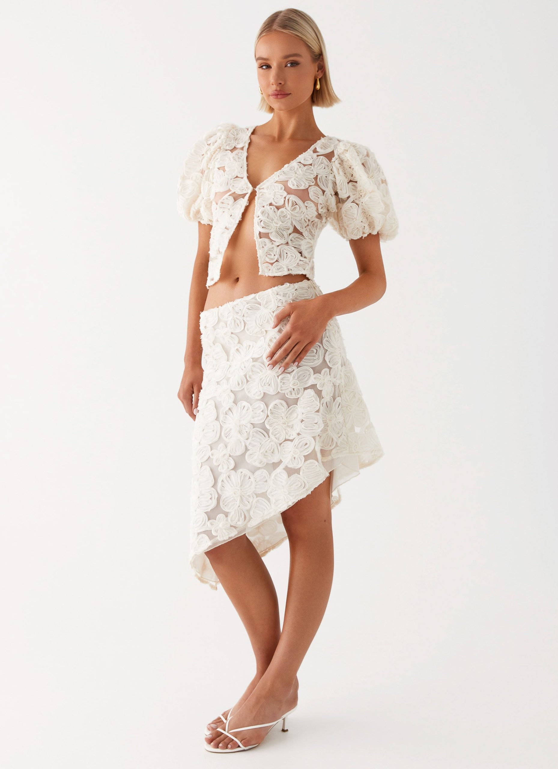 Orchid_Breeze_Midi_Skirt_Ivory_4_Peppermayojpg_b7f81d45-6550-4cf1-ac82-e6243a5453c6