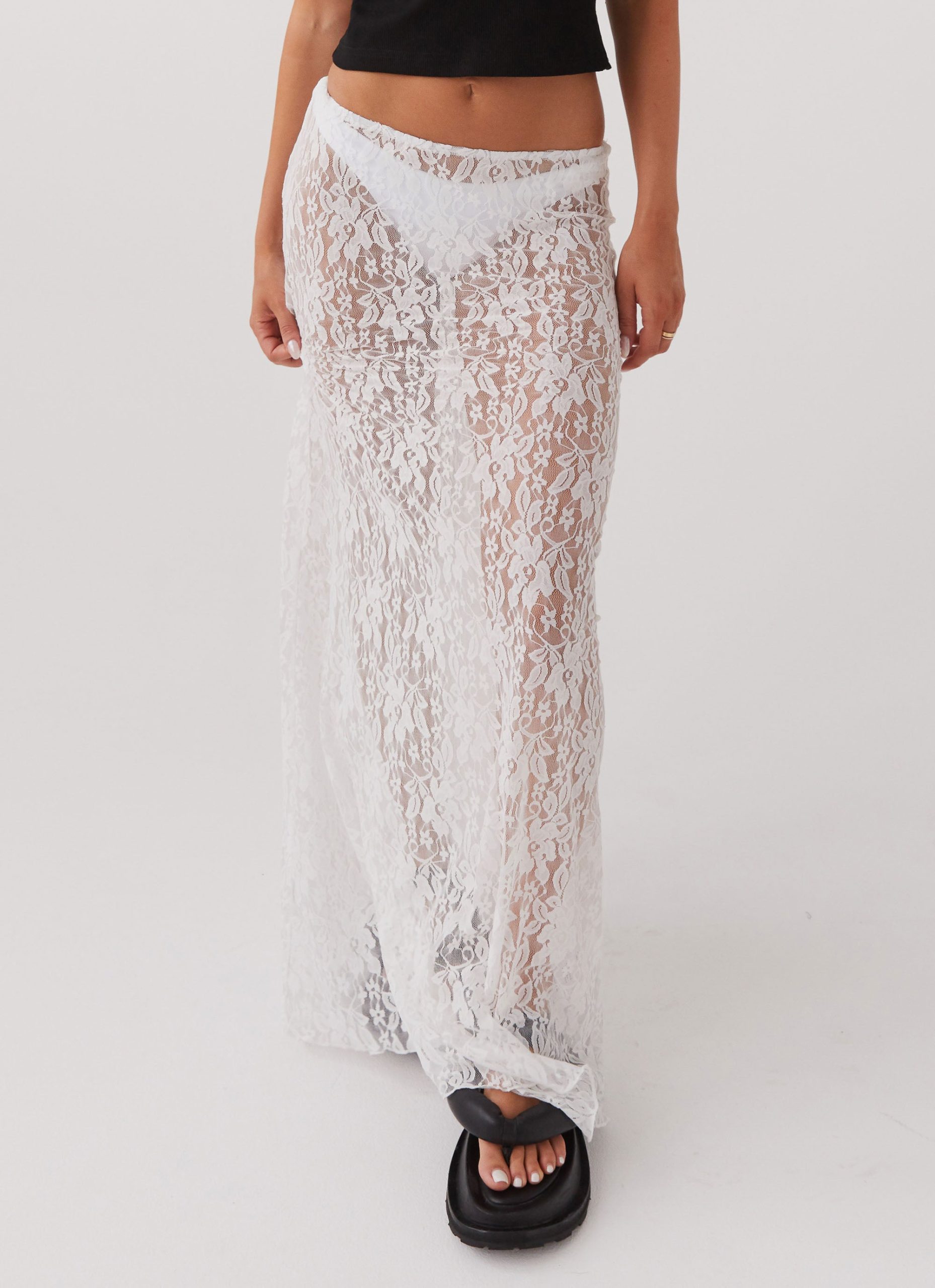 Peppermayo-1202-24-14-Sugar-Sweet-Lace-Maxi-Skirtjpg_9498afc3-d79e-4dfd-a395-c5c7727408d1