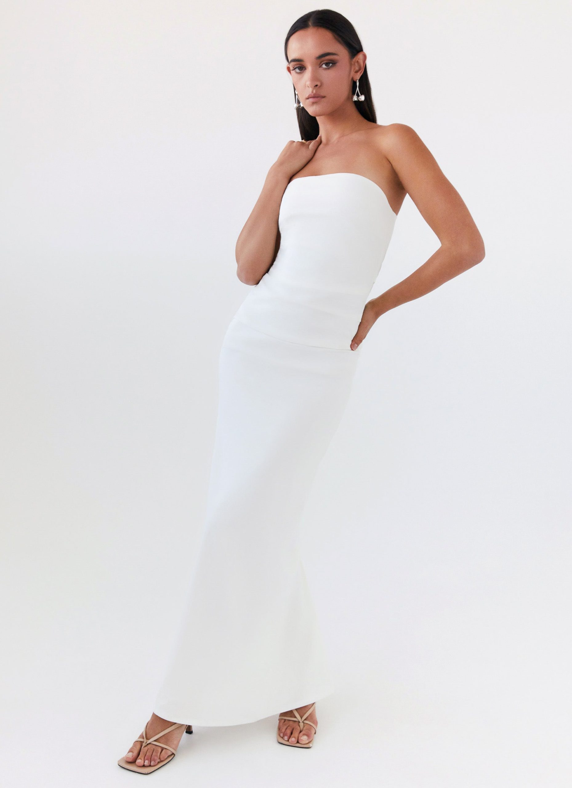 Peppermayo-20-06-24-35-Danielle_Strapless_Maxi_Dress_-_Whitejpg