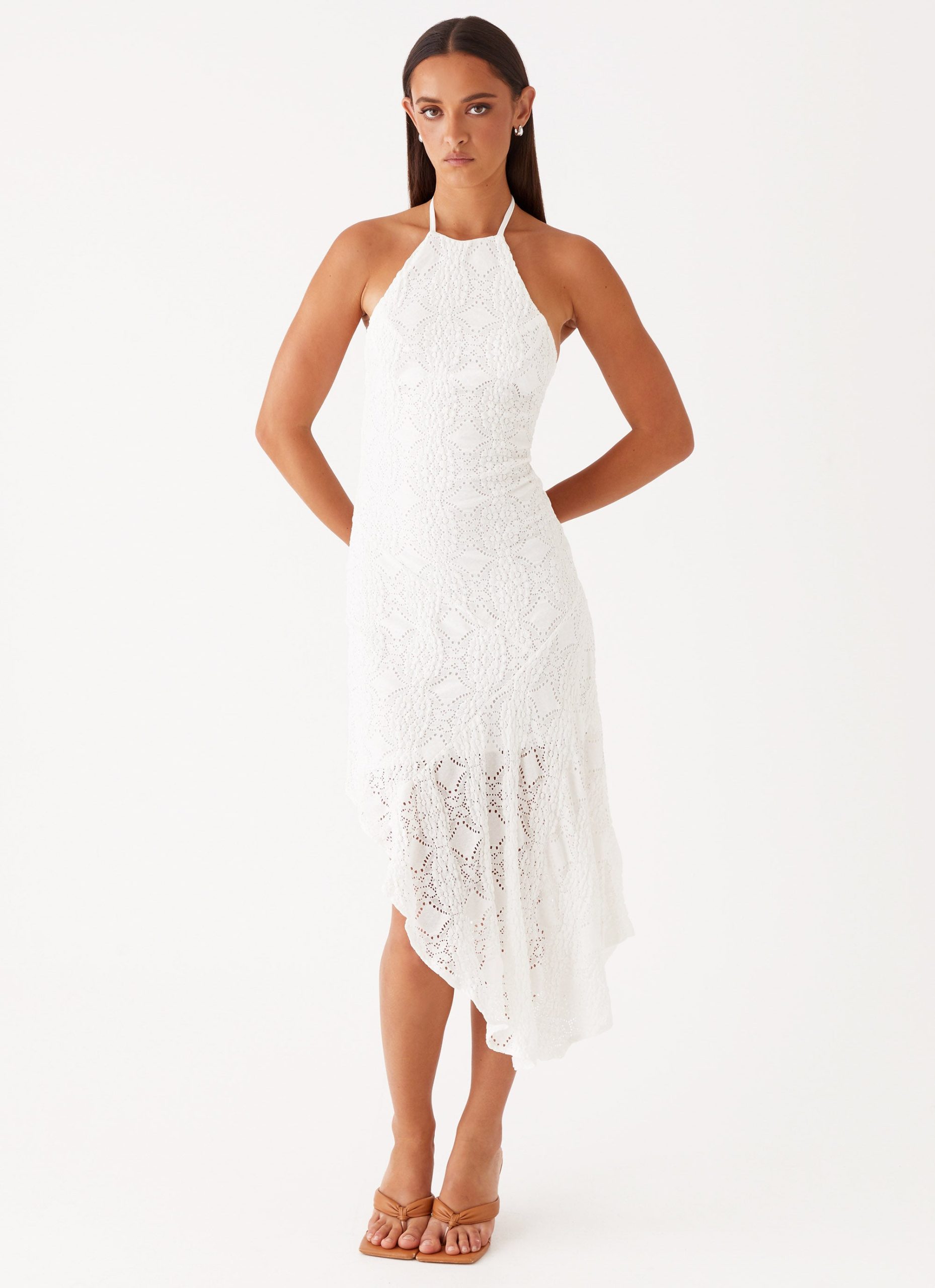 Sondela_Maxi_Dress_White_4_Peppermayojpg