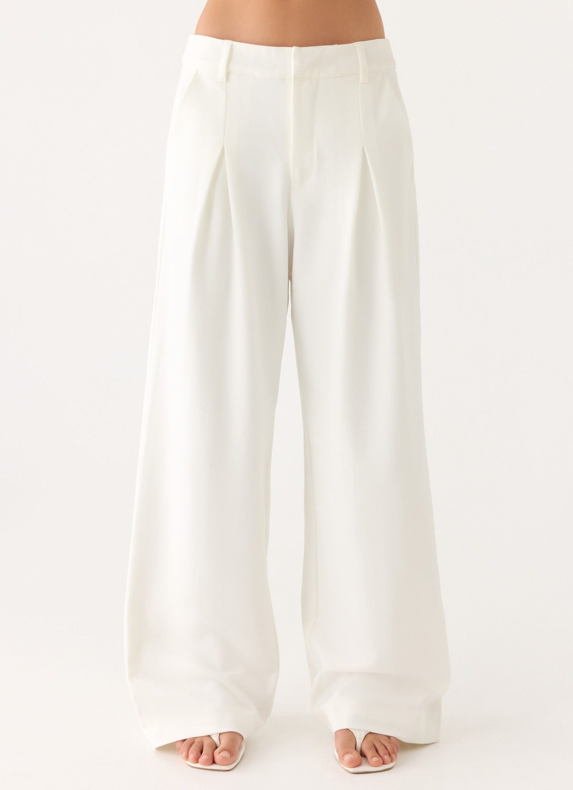 SoraLowRisePantsWhite6