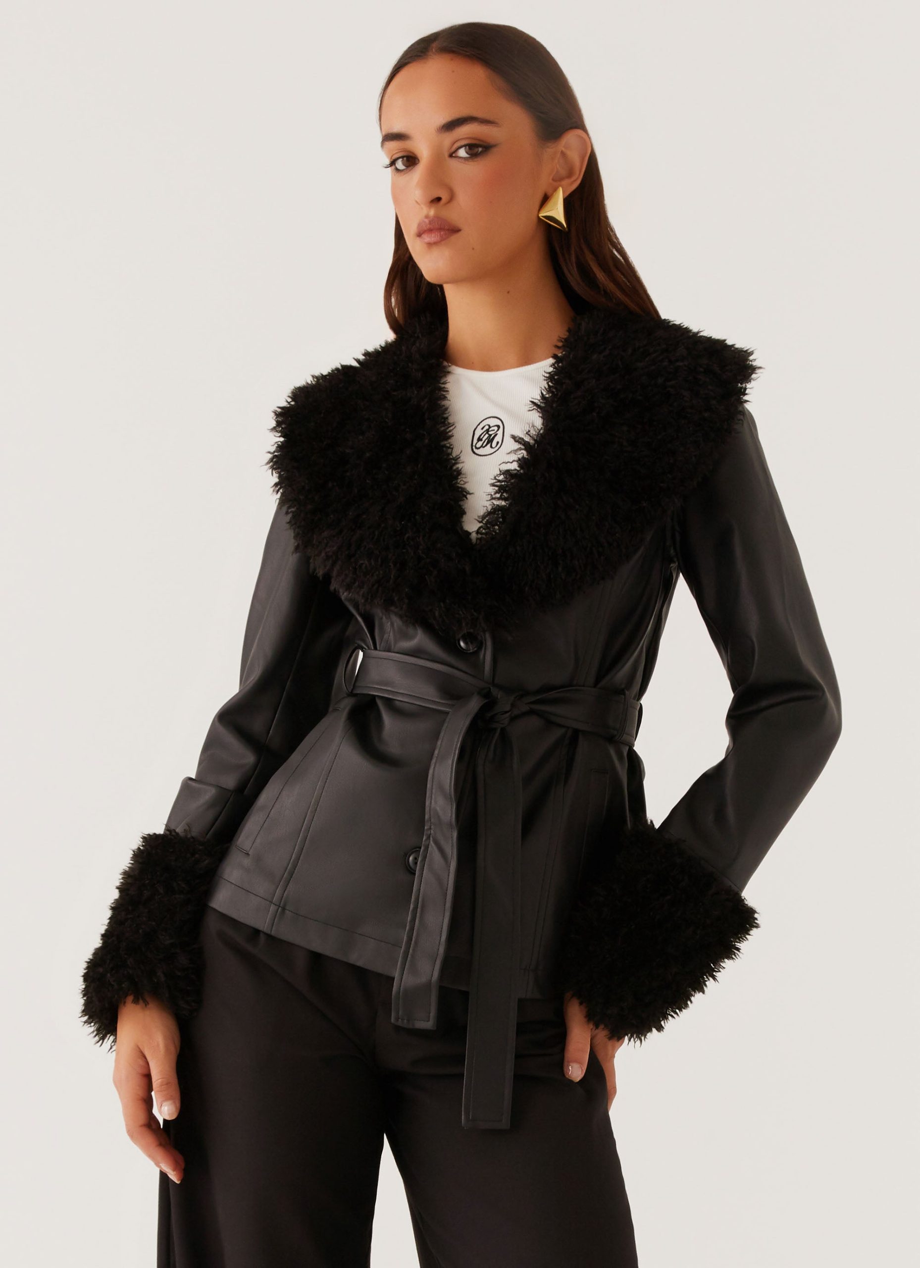 Street_Lights_Fur_Trim_Jacket_Black_6_Peppermayojpg