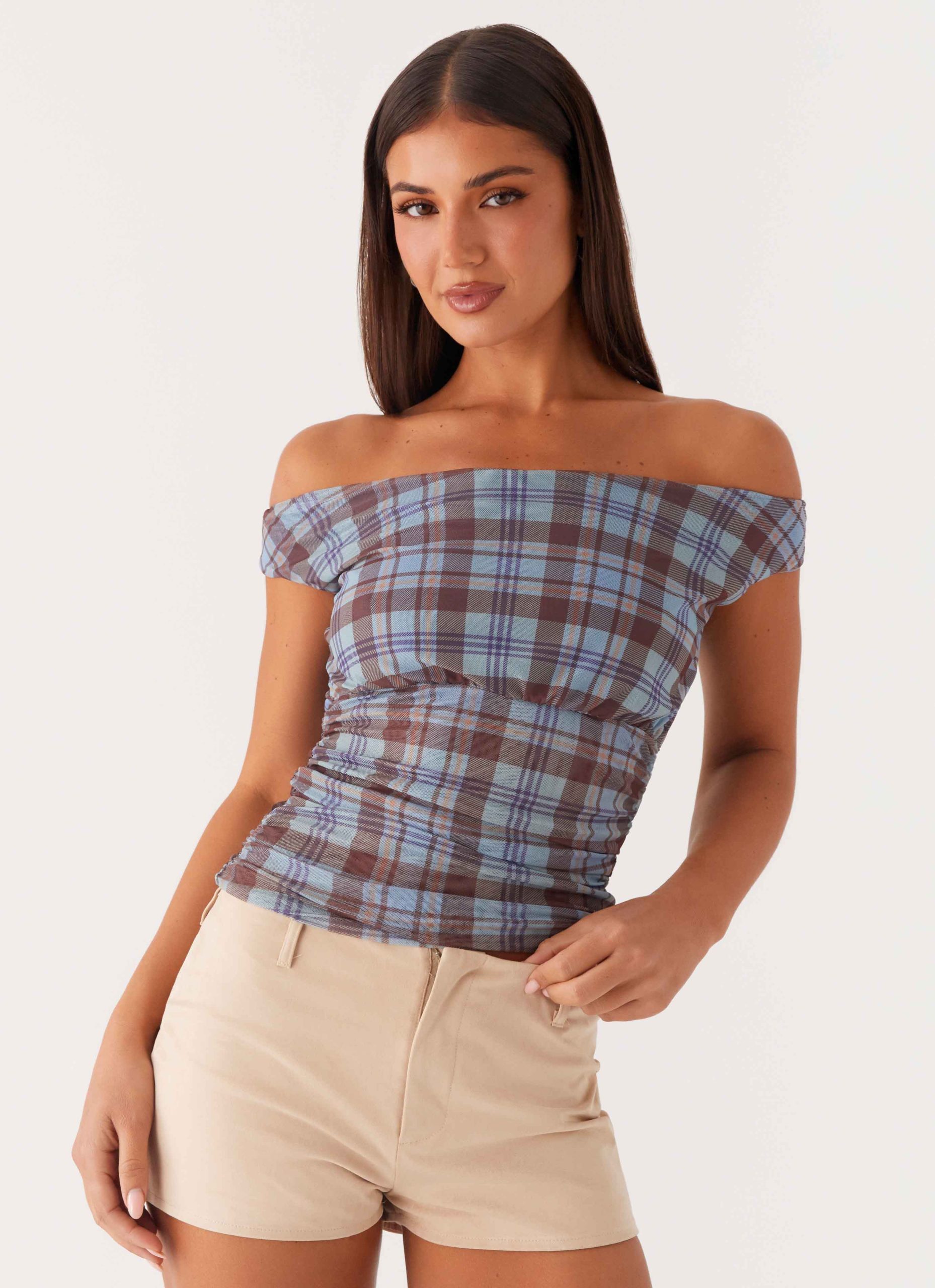 ZahliOffShoulderTopShorelineCheck4Peppermayo